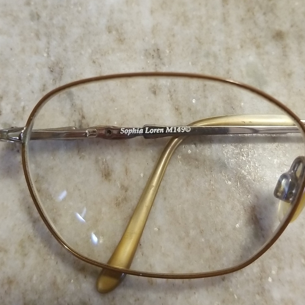 Sophia Loren M149 Zyloware Eyeglasses Frames 54-18 Gold